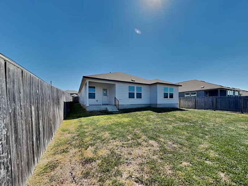 Building Photo - 10500 Steinbeck Dr