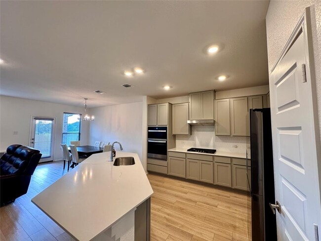 Building Photo - 1709 River Plateau Dr
