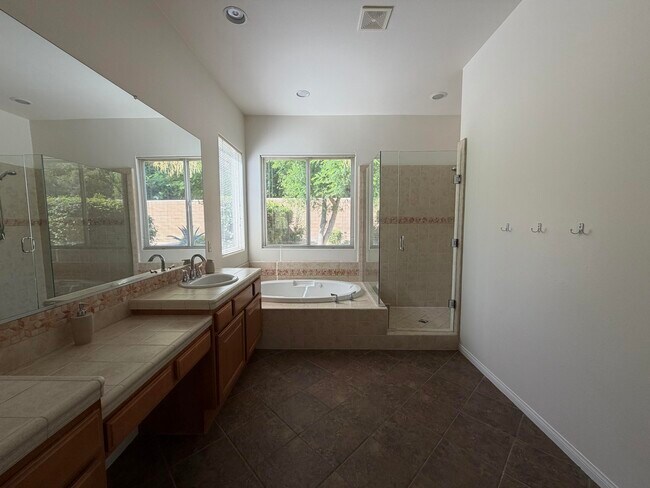 Building Photo - 52345 Shining Star Ln