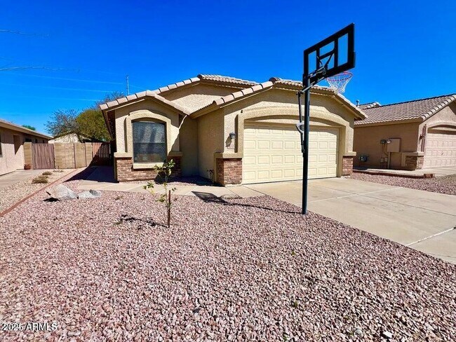 Building Photo - 3410 E Escuda Rd