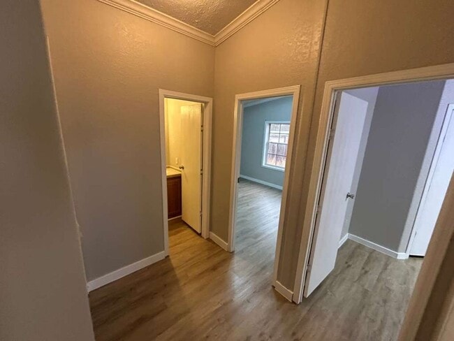 Building Photo - 2595 Bryant St