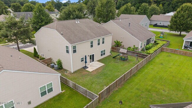 Building Photo - 305 Frida Rd