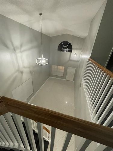 Building Photo - 6235 Vista Del Mar