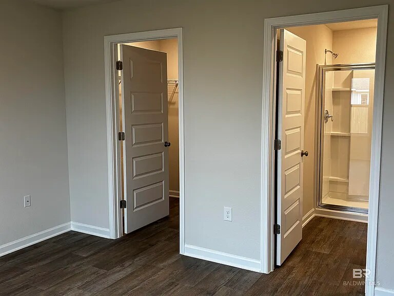 Building Photo - 13668 Logan Pl