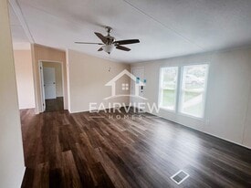 Building Photo - 900 Rockbridge Ave