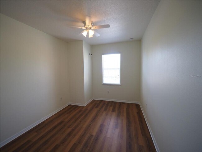 Building Photo - 8140 Enclave Way