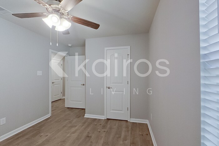 Building Photo - 203 SANTIAGO COURT