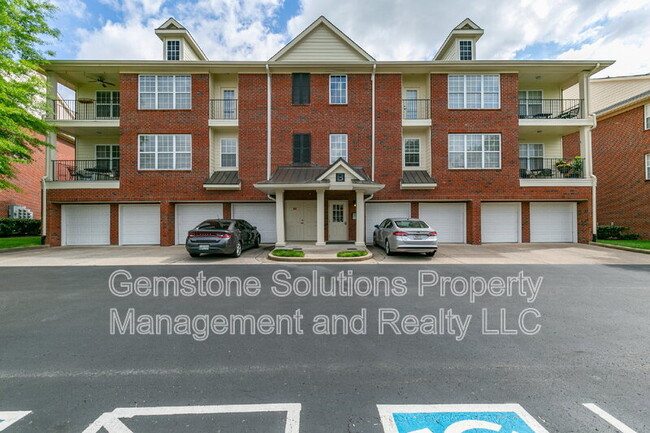 Building Photo - 3201 Aspen Grove Dr