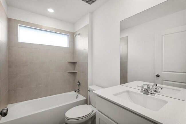 Building Photo - 221 Rodney Boat Rd