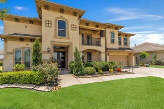 Building Photo - 13330 Arbor Villa Ln