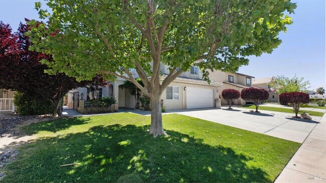 Building Photo - 14383 Chamberlain Dr