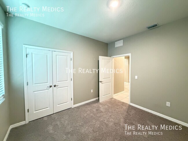 Building Photo - 8053 Penrose Pl