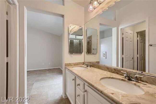 Building Photo - Charming Single-Story Home in Gated Community with Resort-Style Amenities!