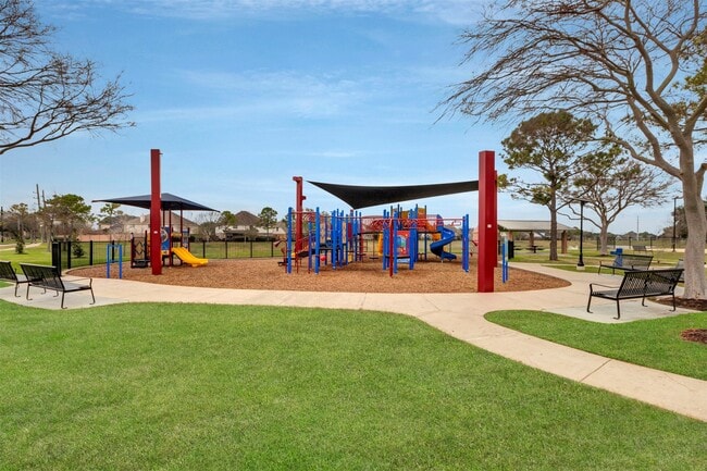 Building Photo - 2911 Ashbrook Ln