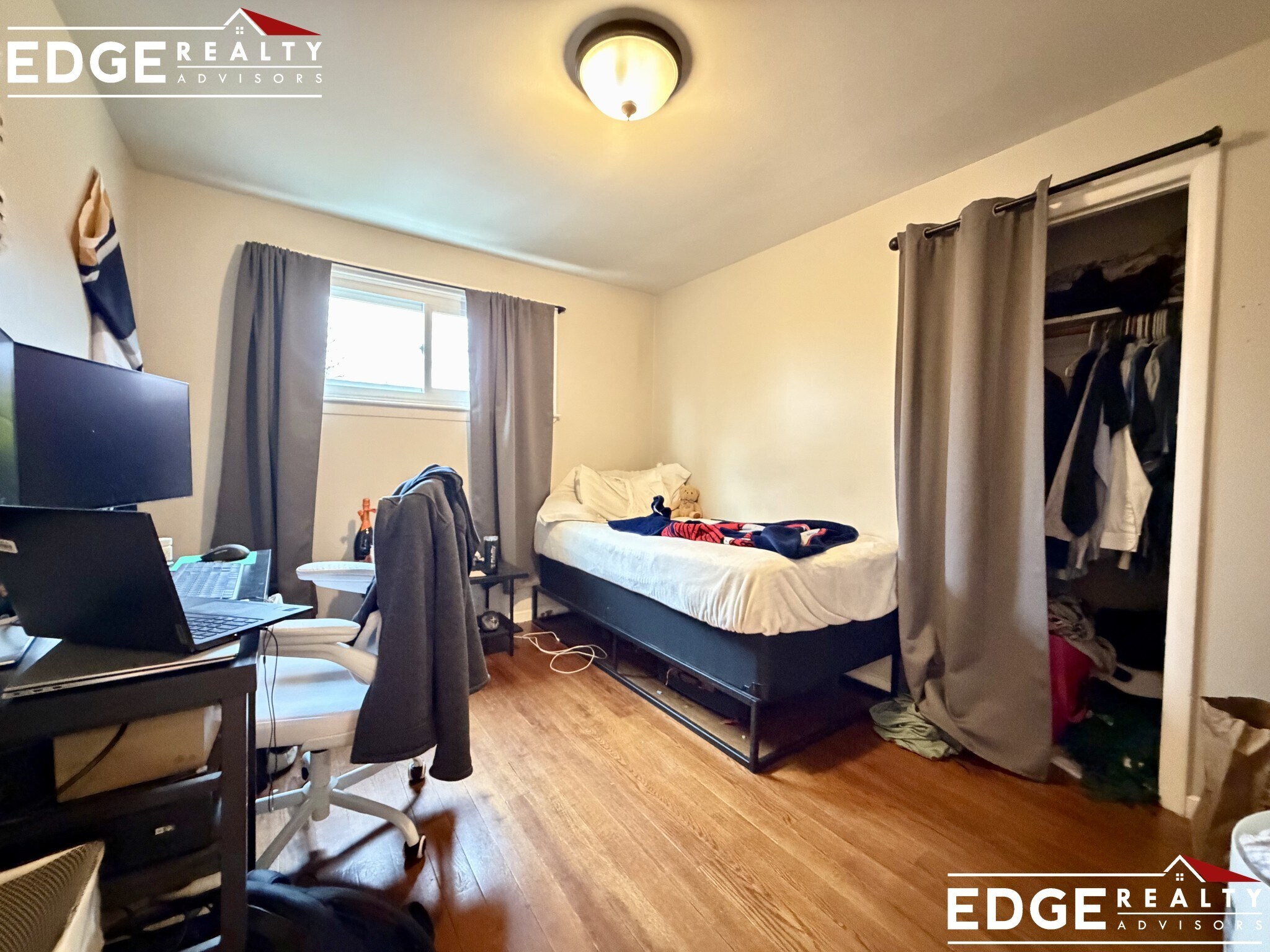 Building Photo - 191 Kenrick St