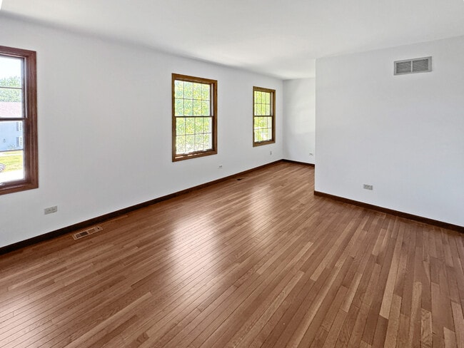 Building Photo - 20630 N Buckeye Rd