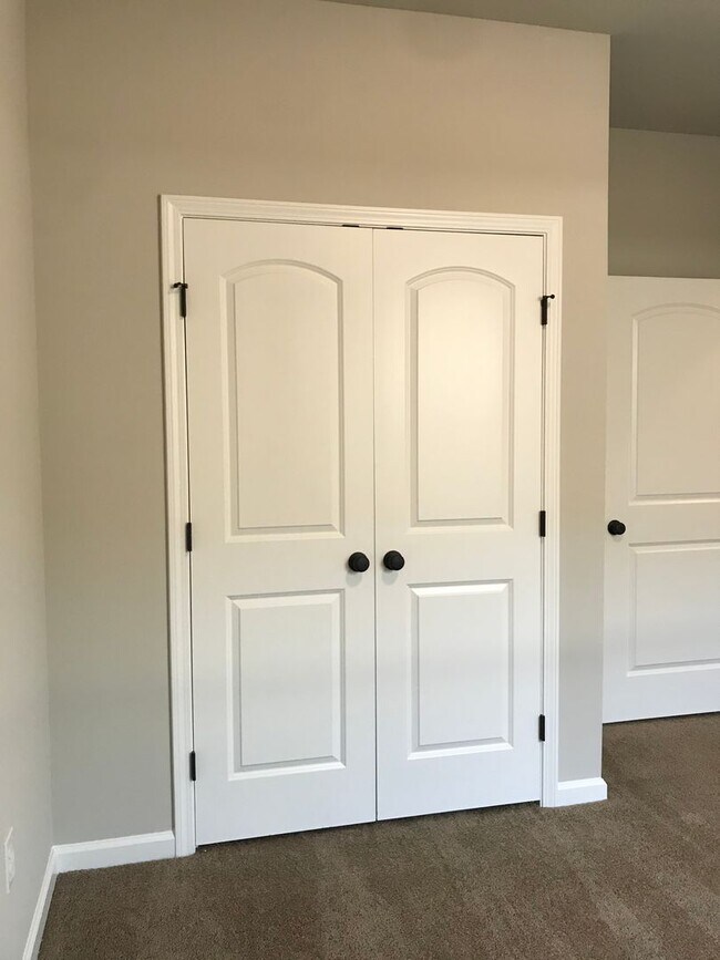 Building Photo - Close to Barksdale Air Force Base...