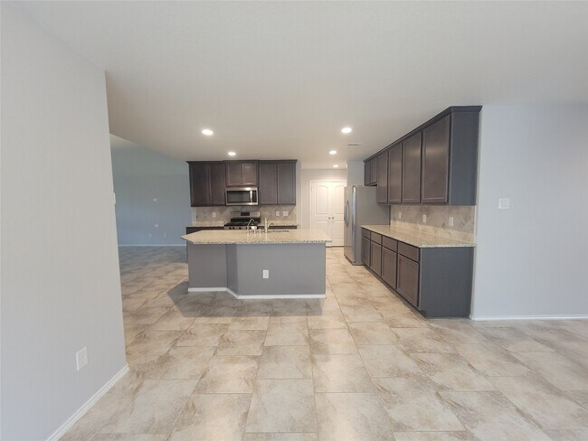Building Photo - 4511 Terrazza Verde Dr