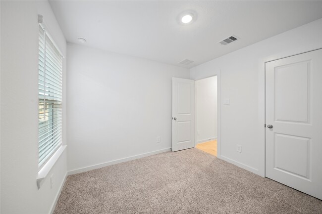 Building Photo - 31134 Winchester Fls Ct