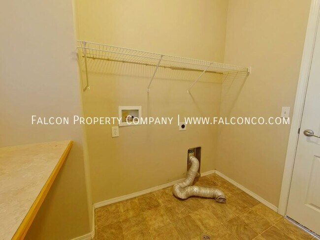 Building Photo - 6603 Thistlewood St