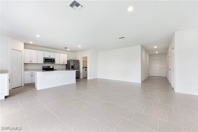 Building Photo - 4015 San Felice Ln