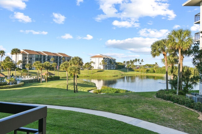 Building Photo - 501 S Seas Dr