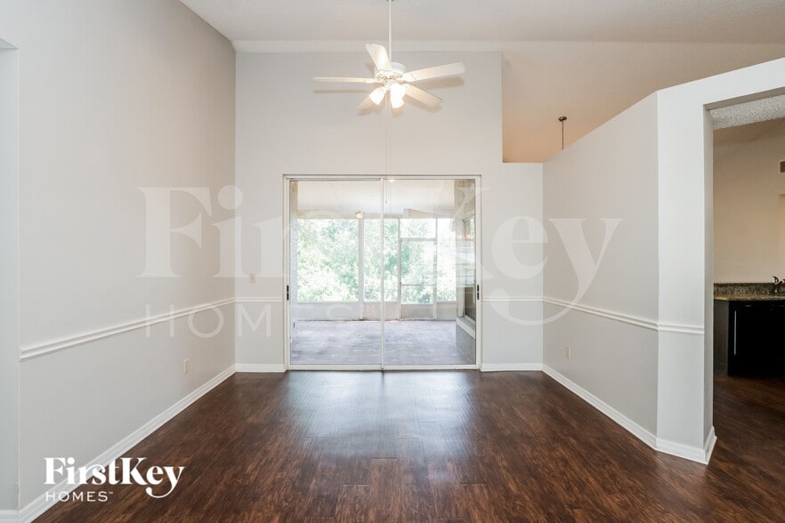 Building Photo - 6809 Coral Cove Dr