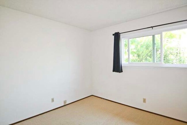 Building Photo - 1355 Sage Hen Way