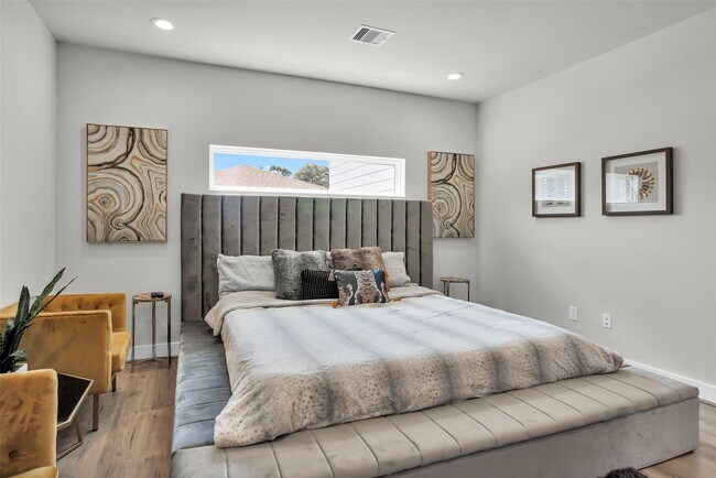 Building Photo - 2209 Padron Pl