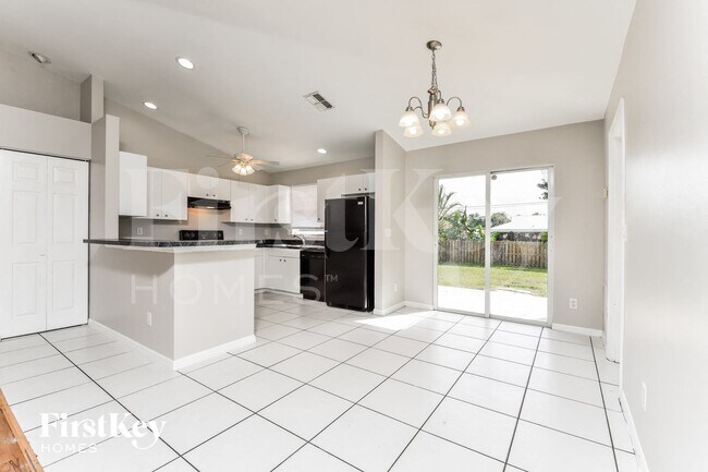 Building Photo - 19039 Coconut Rd