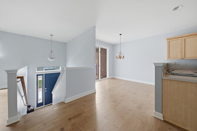 Building Photo - 9411 Huber Ct