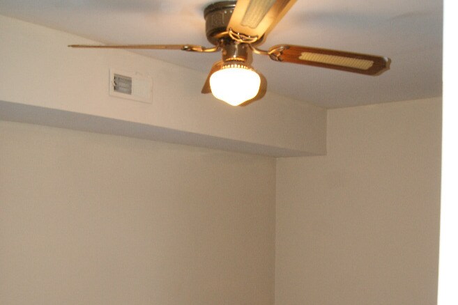 Building Photo - 7514 Spring Lake Dr