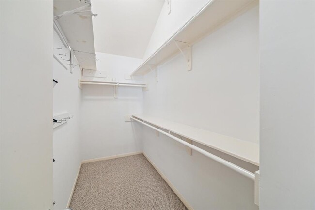 Building Photo - 1730 Bevis St