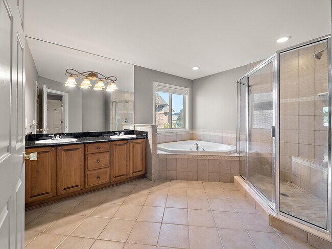 Building Photo - 50247 Cheltenham Dr