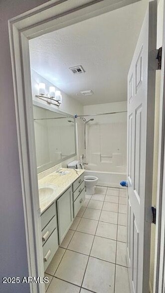 Building Photo - 7407 E Medina Ave