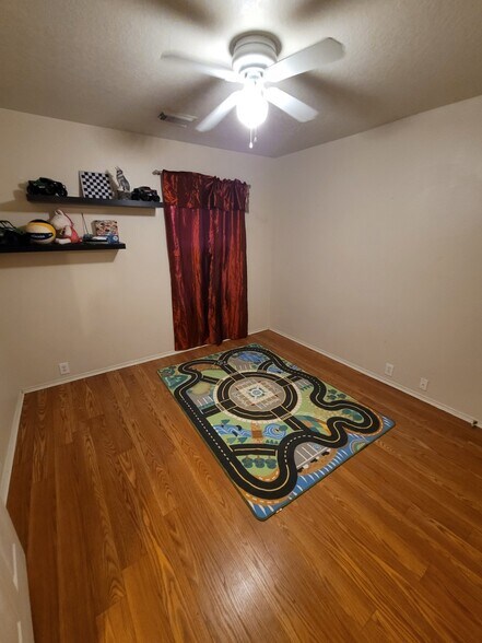 Building Photo - 23631 Twisting Falls Drive