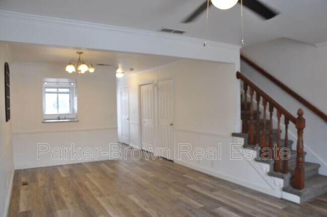 Building Photo - 430 N 470 W