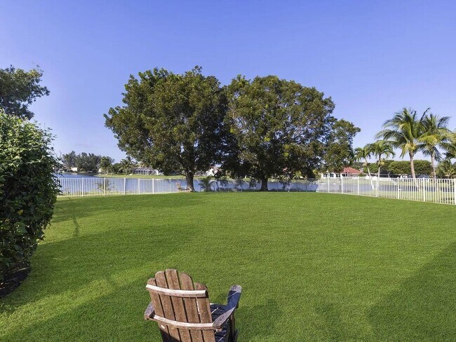 Building Photo - 7782 Hoffy Cir