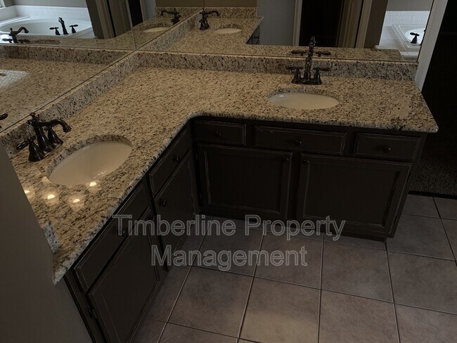 Building Photo - 2511 Antietam Ln
