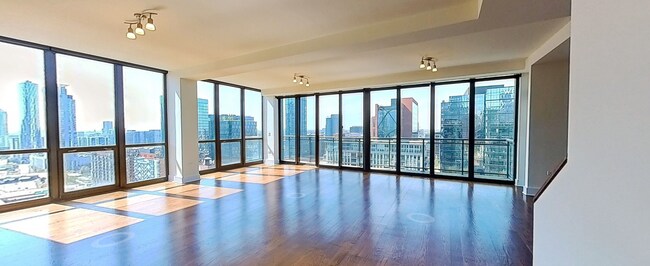 Building Photo - 610 W Wayman St