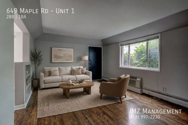 Building Photo - 649 W Maple Rd