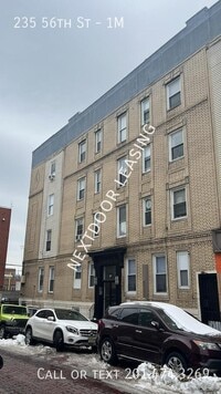 Building Photo - 235 56th St