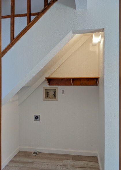 Laundry (has W/D) - 2024 Winston way