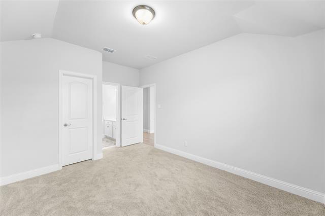 Building Photo - 1404 Kade Ave