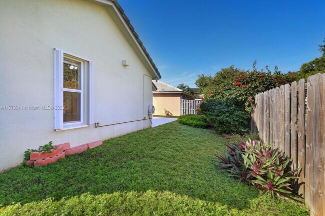 Building Photo - 12357 SW 144th Terrace