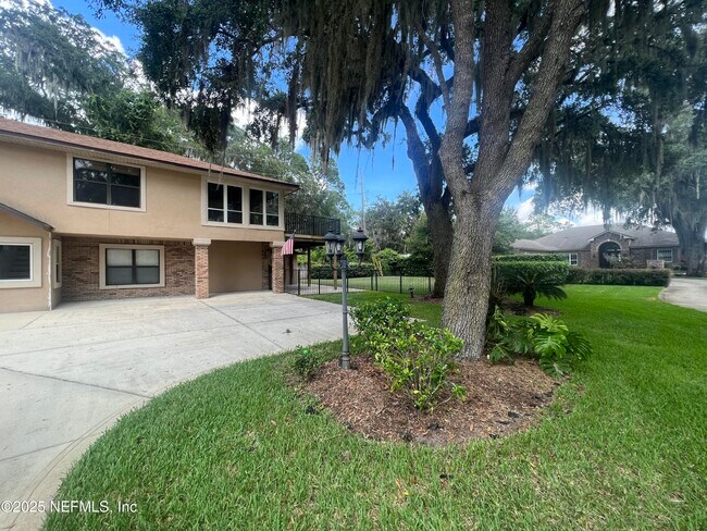 Building Photo - 174 Eventide Drive