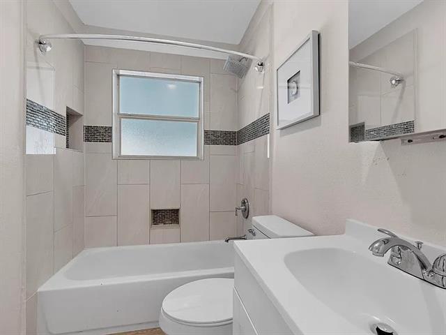 Building Photo - 834 Lindo Dr