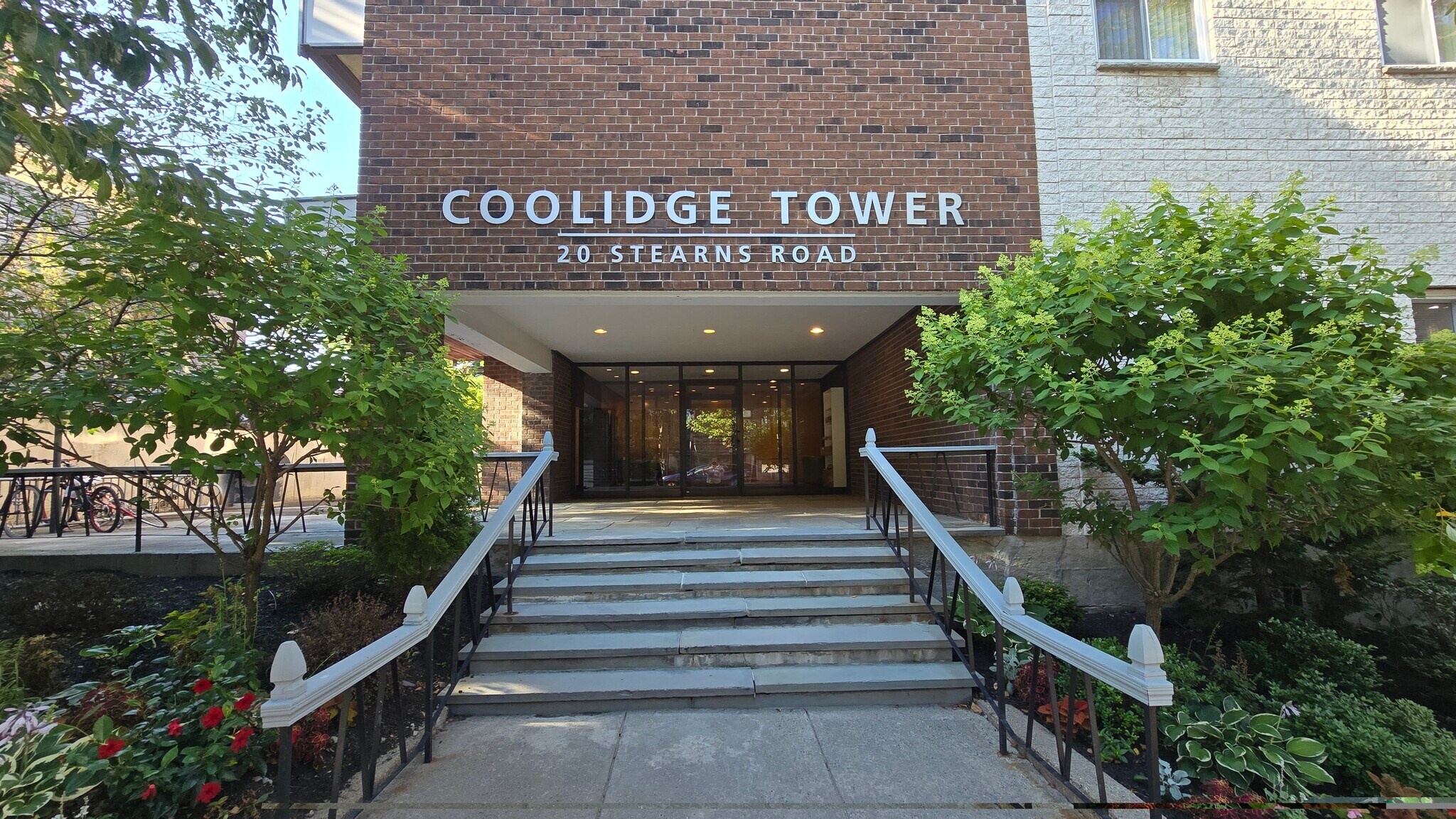 Building Photo - 20 Stearns Rd