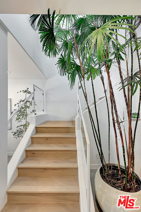 Building Photo - 6442 Lunita Rd