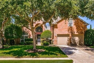 Building Photo - 3401 Chadwick Dr